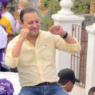 Abel Martínez encabeza marcha en Los Alcarrizos - Noticias de hoy en República Dominicana | De Último Minuto
