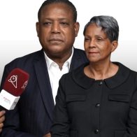 Legisladores critican bono de mil pesos a estudiantes: "No da ni para comprar una media" - Noticias de hoy en República Dominicana | De Último Minuto