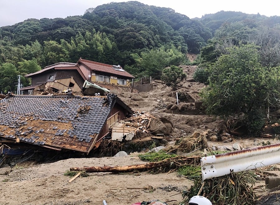 Lluvias récord del sudoeste de Japón dejan un muerto y una decena de desaparecidos