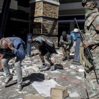 Venezuela envía condolencias a Sudáfrica por los 73 muertos en incendio en Johannesburgo - Noticias de hoy en República Dominicana | De Último Minuto