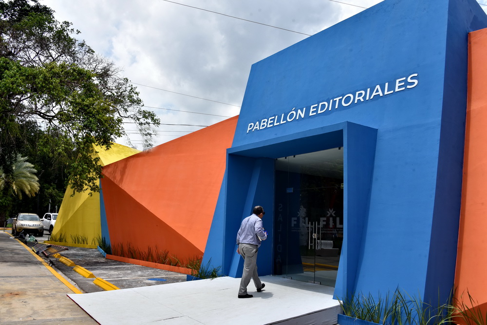 Feria del Libro destacó por récord de asistencia internacional y actividades