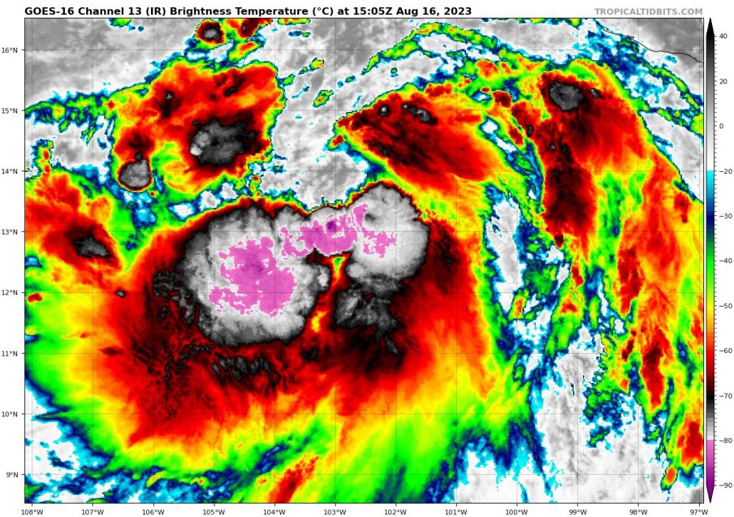 La tormenta tropical Hilary se forma en el Pacífico mexicano