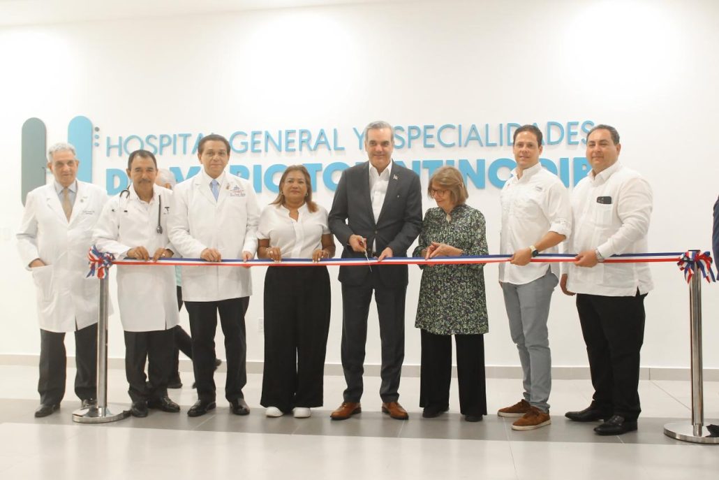 Inauguran Hospital Dr. Mario Tolentino Dipp en Santo Domingo Norte