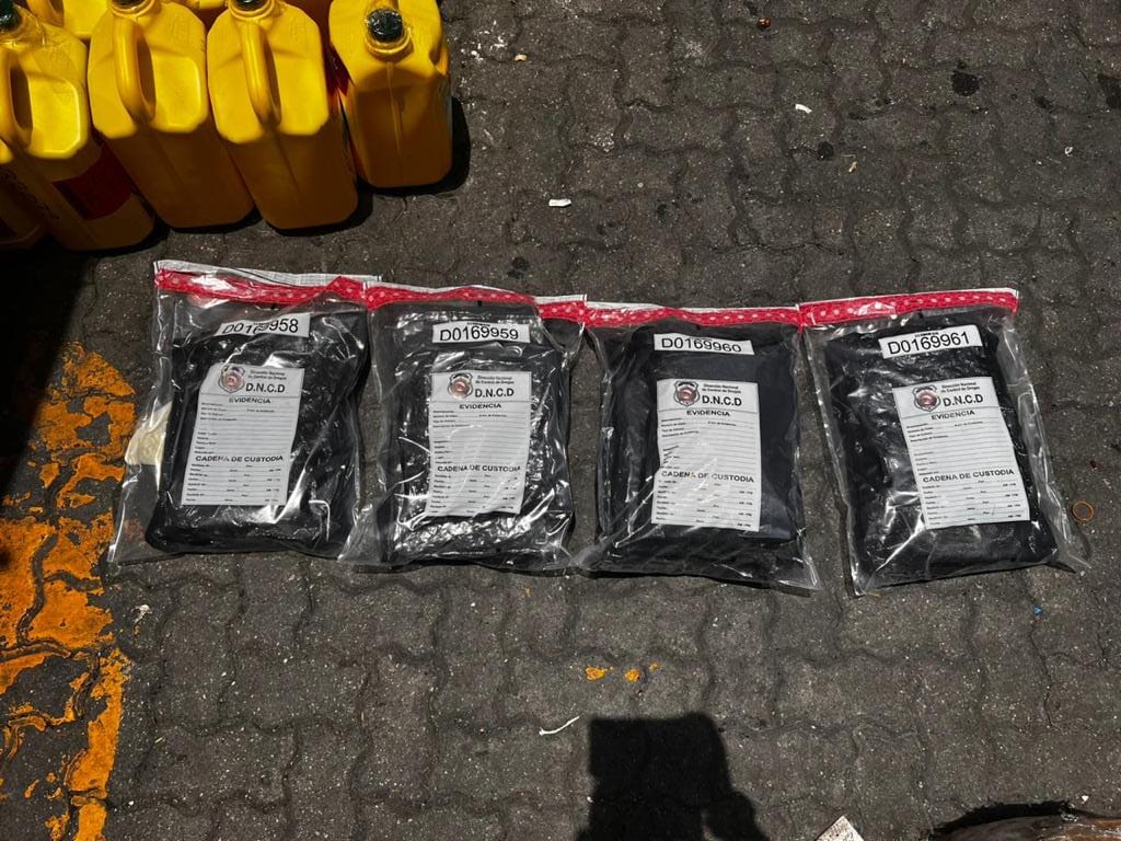 Incautan once libras de marihuana en el Puerto de Haina Oriental - Noticias de hoy en República Dominicana | De Último Minuto