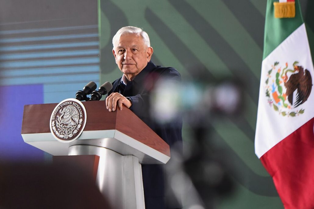 López Obrador confirma un acuerdo con EE.UU. para atender a migrantes en México