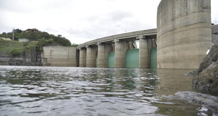 Presas de RD aún no registran niveles importantes de agua
