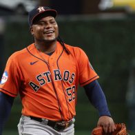 ¡Casi lo logra! Framber Valdez estuvo cerca de reeditar a Vander Meer - Noticias de hoy en República Dominicana | De Último Minuto
