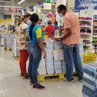 ¿Aún no sabes si fuiste beneficiado con el bono escolar? Aquí te decimos - Noticias de hoy en República Dominicana | De Último Minuto