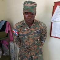 Arrestan joven haitiano que se hizo pasar por miembro del Ejército - Noticias de hoy en República Dominicana | De Último Minuto