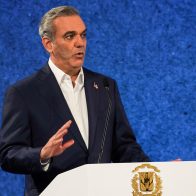 Abinader a haitianos: “Si ellos quieren comprar, ahí está, si no, esa es su decisión" - Noticias de hoy en República Dominicana | De Último Minuto