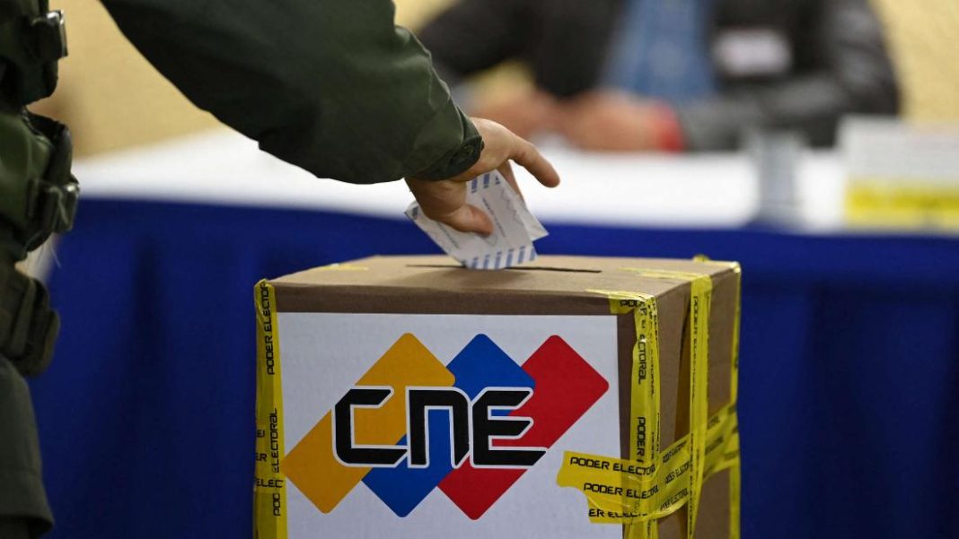 Abren los primeros puntos de votación para las primarias opositoras de Venezuela