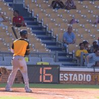 Águilas derrotan 6-3 a Gigantes en partido de pretemporada en el Estadio Cibao - Noticias de hoy en República Dominicana | De Último Minuto