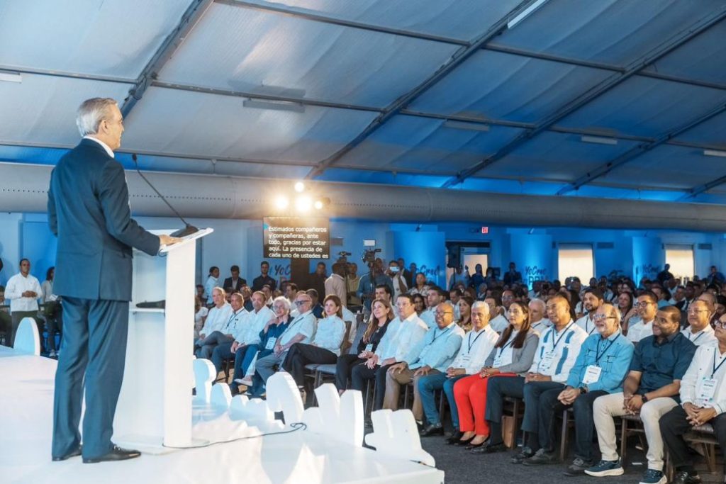 Luis Abinader exhorta a candidatos del PRM a dar el ejemplo con la transparencia | 2 | Luis Abinader exhorta a candidatos del PRM a dar el ejemplo con la transparencia - Noticias de hoy en República Dominicana | De Último Minuto