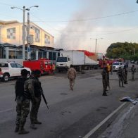 Bomberos de Dajabón sofocan incendio en mercado binacional; militarizan el área - Noticias de hoy en República Dominicana | De Último Minuto