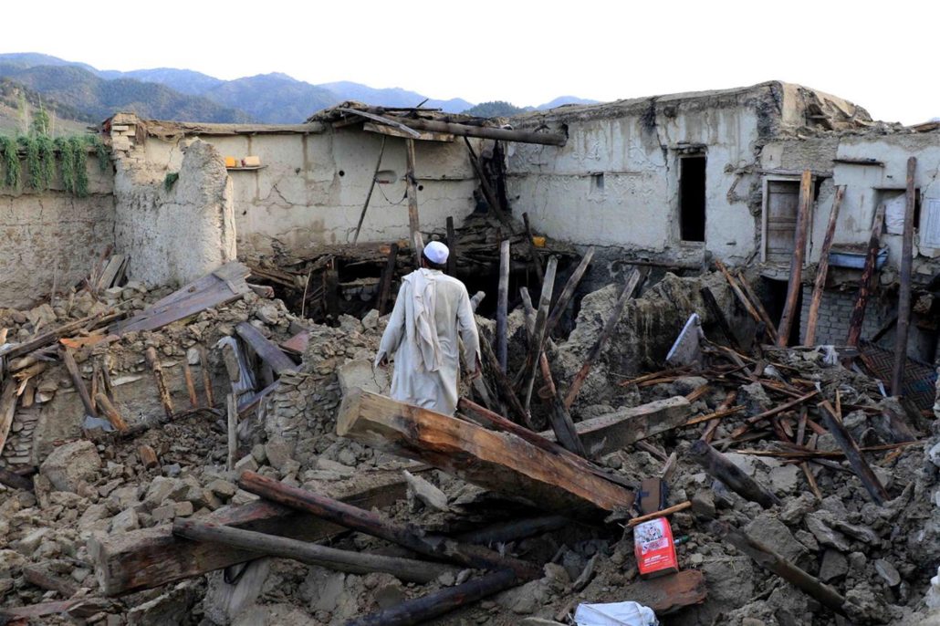 OMS pide fondos para atender a 114 mil afectados por sismos en Afganistán