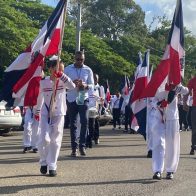 Celebran con marcha 179 aniversario de la Constitución en Santiago