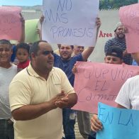 Residentes de varias comunidades protestan por arreglo de sus calles en La Vega - Noticias de hoy en República Dominicana | De Último Minuto
