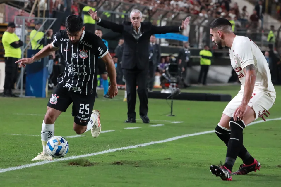 El uruguayo Bruno Méndez, nuevo jugador del Granada