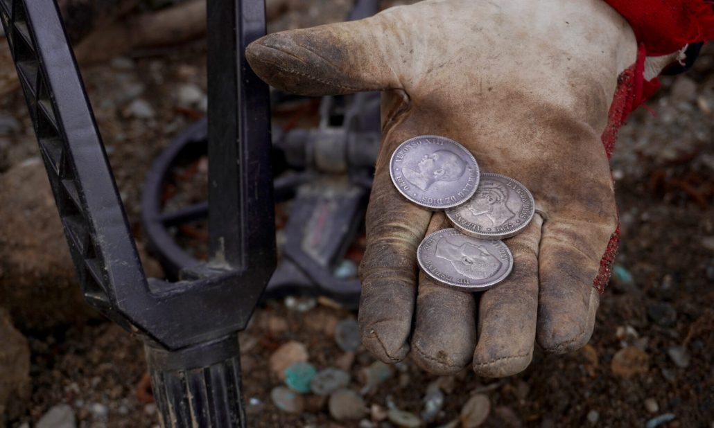 Equipo de arqueólogos encuentra en China tres monedas de hace más de 2.000 años