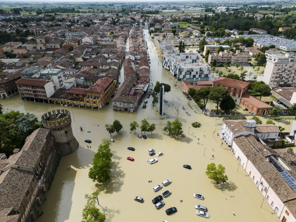 Inundaciones que devastaron Emilia-Romaña