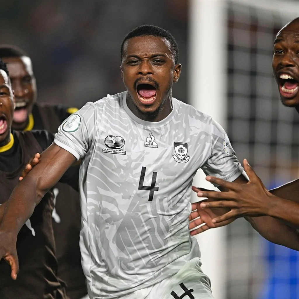 Sudáfrica celebra el pase de su selección a cuartos de final de la Copa de África