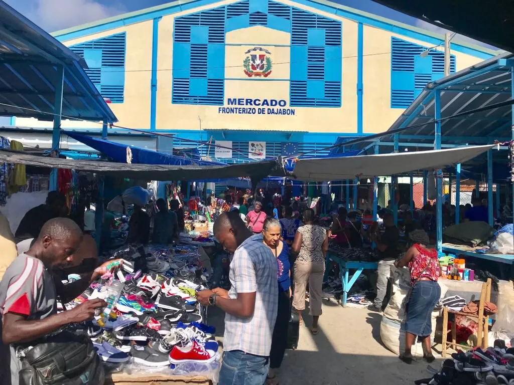 Haitianos visitan hoy feria del mercado fronterizo en Dajabón