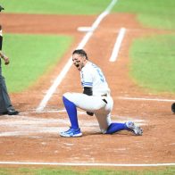 Licey se trepa a la cima venciendo a Gigantes