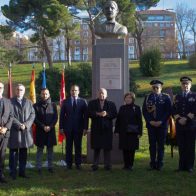 Embajada dominicana en España realiza ofrenda floral en honor a Juan Pablo Duarte - Noticias de hoy en República Dominicana | De Último Minuto