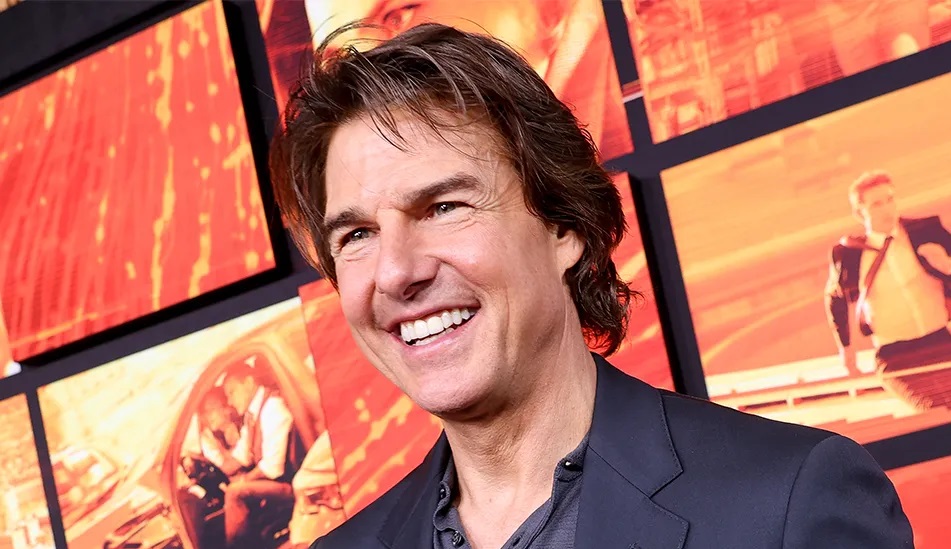 Tom Cruise firma con Warner Bros.