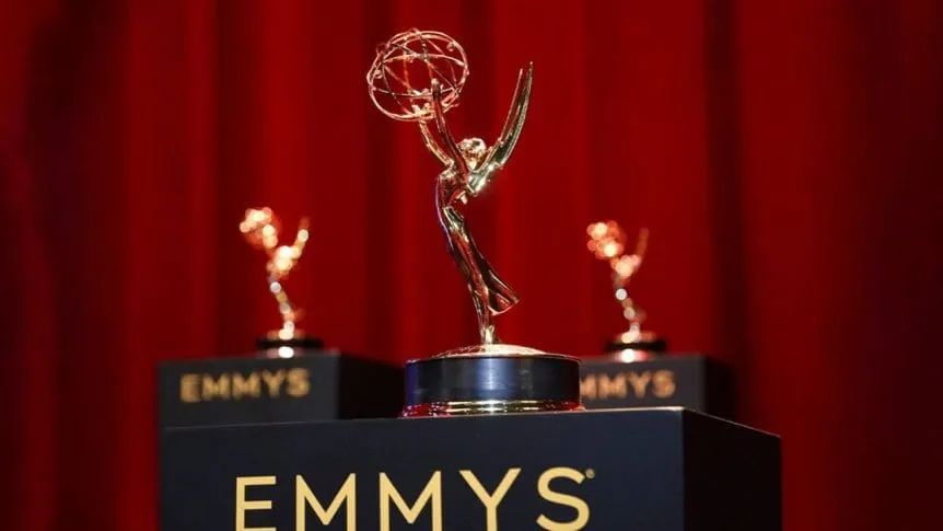 A ley de horas para la celebración de los EMMY AWARDS 2024