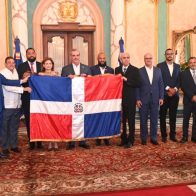 Presidente Abinader recibe a los Tigres del Licey - Noticias de hoy en República Dominicana | De Último Minuto