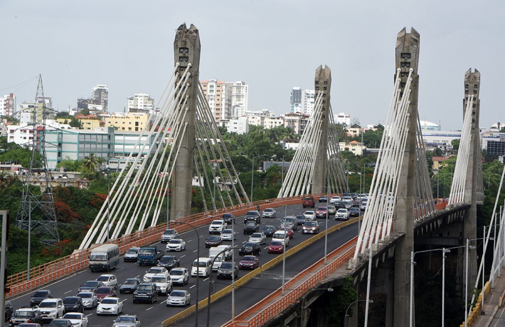 ¡Atención! Cierran pasos a desnivel, túneles y elevados por mantenimiento