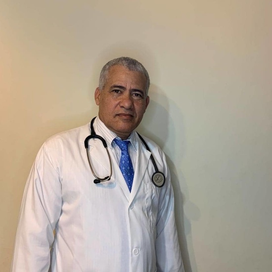 Sócrates Pérez lamenta acción contra doctor que protestaba por mejoras en el sector salud