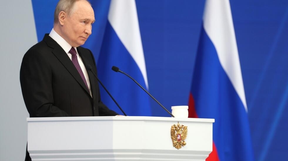 Putin admite que los bajos ingresos es uno de los problemas más graves de los rusos