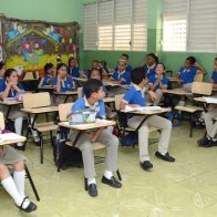 Abinader dice 320 mil estudiantes de los niveles inicial, primaria y secundaria han regresado a la escuela