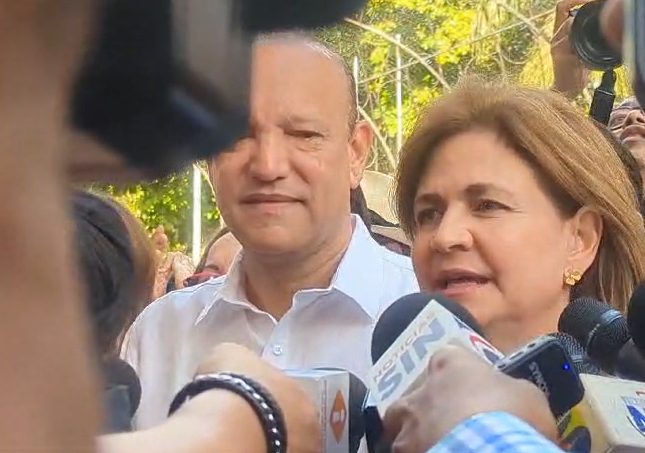 Vicepresidenta Raquel Peña reitera llamado a la población para acudir a urnas
