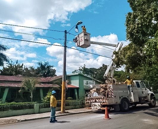 Edeeste activa plan de contingencia para garantizar el suministro energético en elecciones