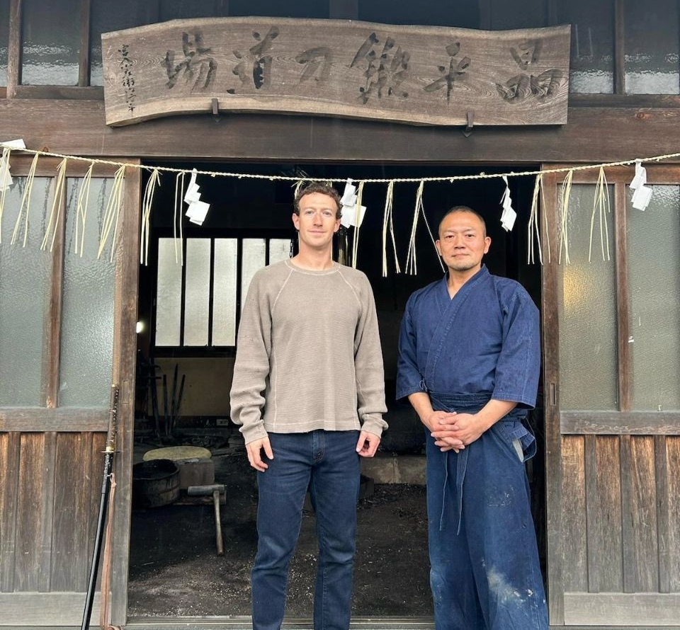 Mark Zuckerberg visita Japón como primera parada de una gira por Asia