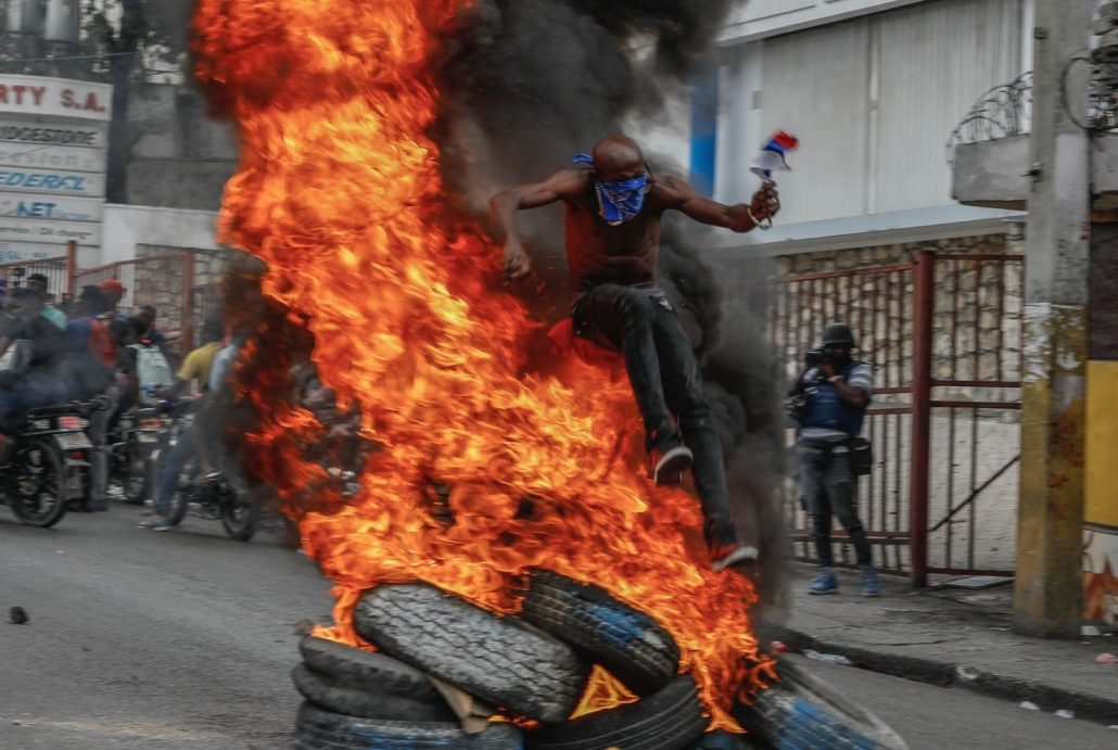 Protestas en Haití exigen renuncia del primer ministro