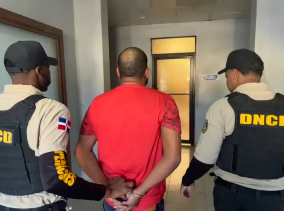 Se entrega "El Rey" buscado por el decomiso de 41 paquetes de cocaína en Puerto Plata