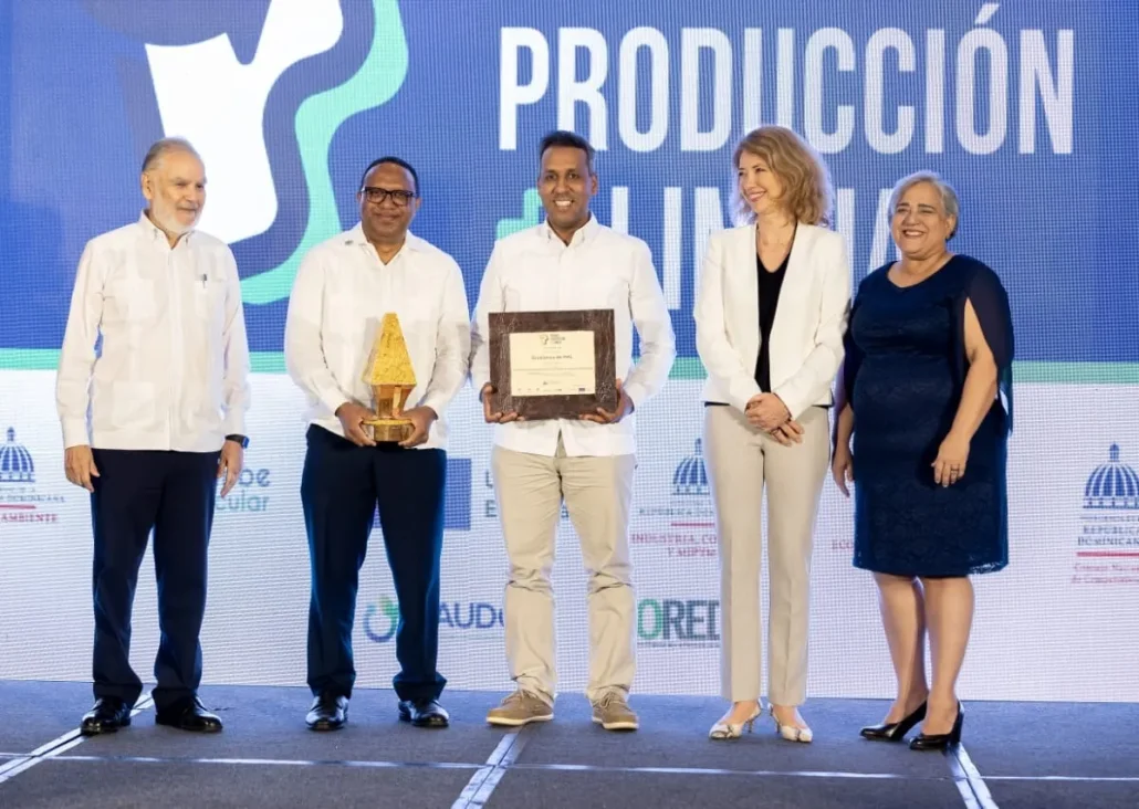 Energas recibe premio a la excelencia en la producción por proyecto innovador