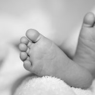 Muere bebé de 11 meses luego que familiares la dejaran caer en medio de un forcejeo - Noticias de hoy en República Dominicana | De Último Minuto
