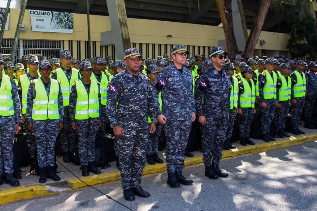 Policía arenga a sus miembros para la preservación del orden en las elecciones municipales 2024