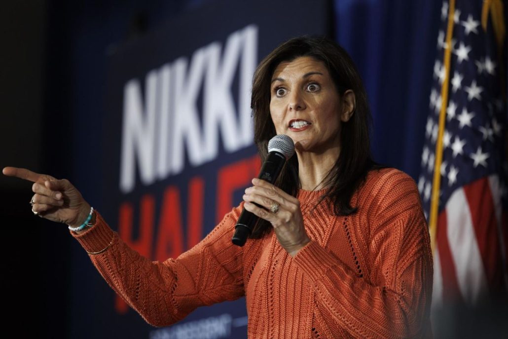 Nikki Haley abandona carrera para la nominación republicana en EEUU