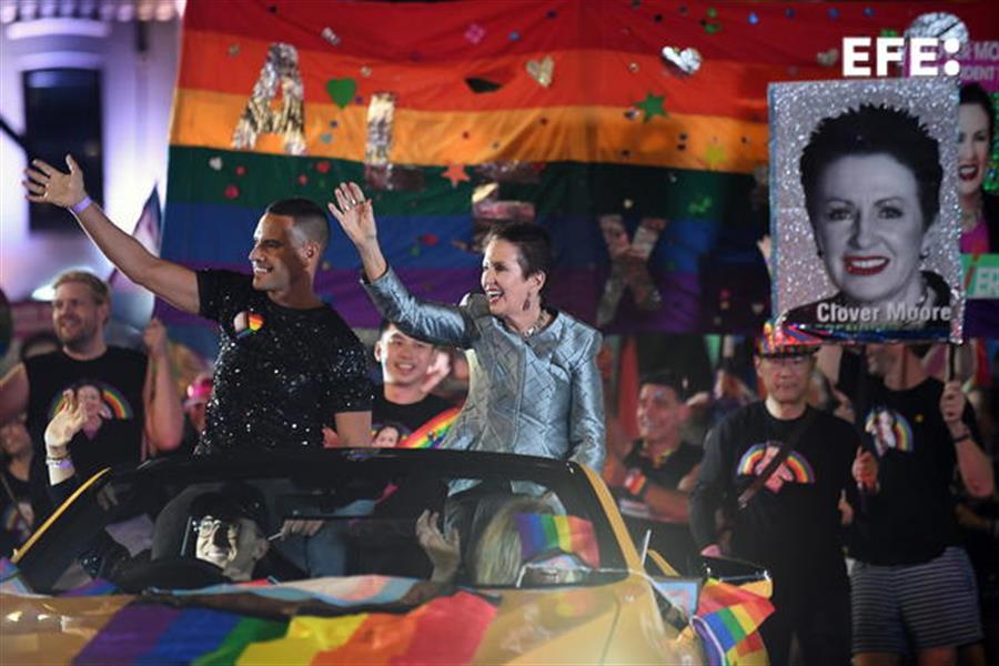 Sídney celebra su desfile LGBTI del Mardi Gras