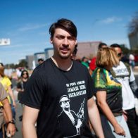 La Fiscalía brasileña acusa a un hijo de Bolsonaro de fraude y lavado de dinero