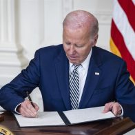 Biden firma la ley que evita un cierre de Gobierno - Noticias de hoy en República Dominicana | De Último Minuto