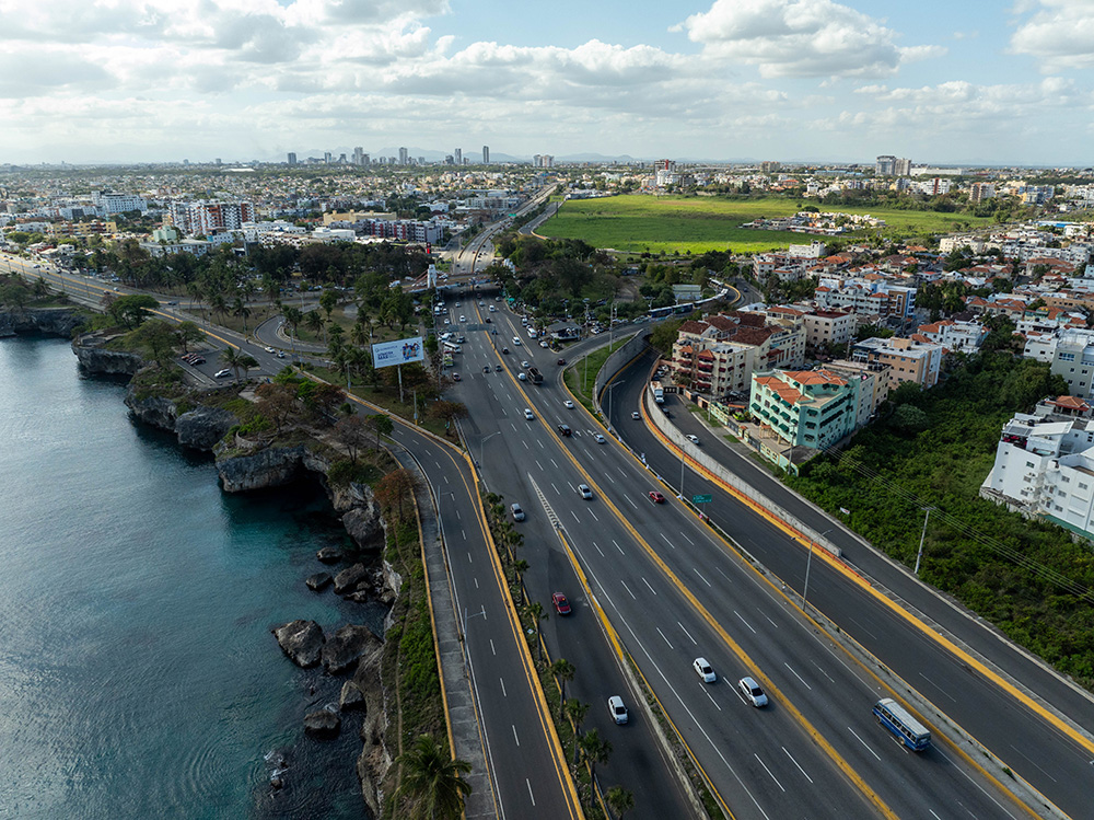 Poco tránsito este Domingo de Resurrección en la autopista Las Américas | 2 | Poco tránsito este Domingo de Resurrección en la autopista Las Américas - Noticias de hoy en República Dominicana | De Último Minuto