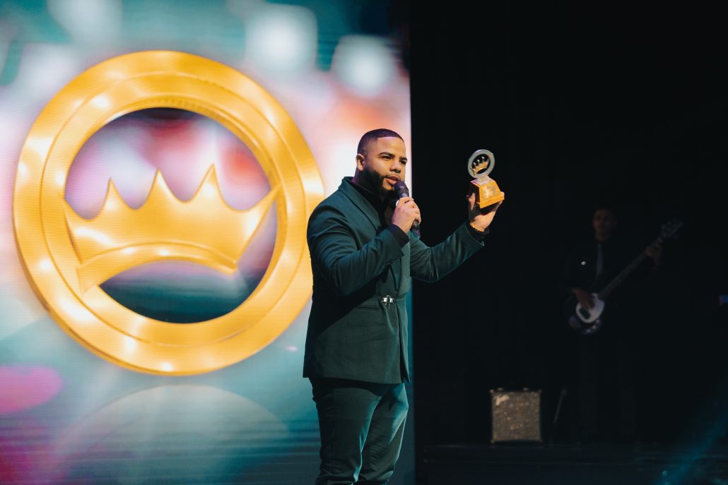 Comunicador dominicano es reconocido en el extranjero en los Premios Galardón 2024