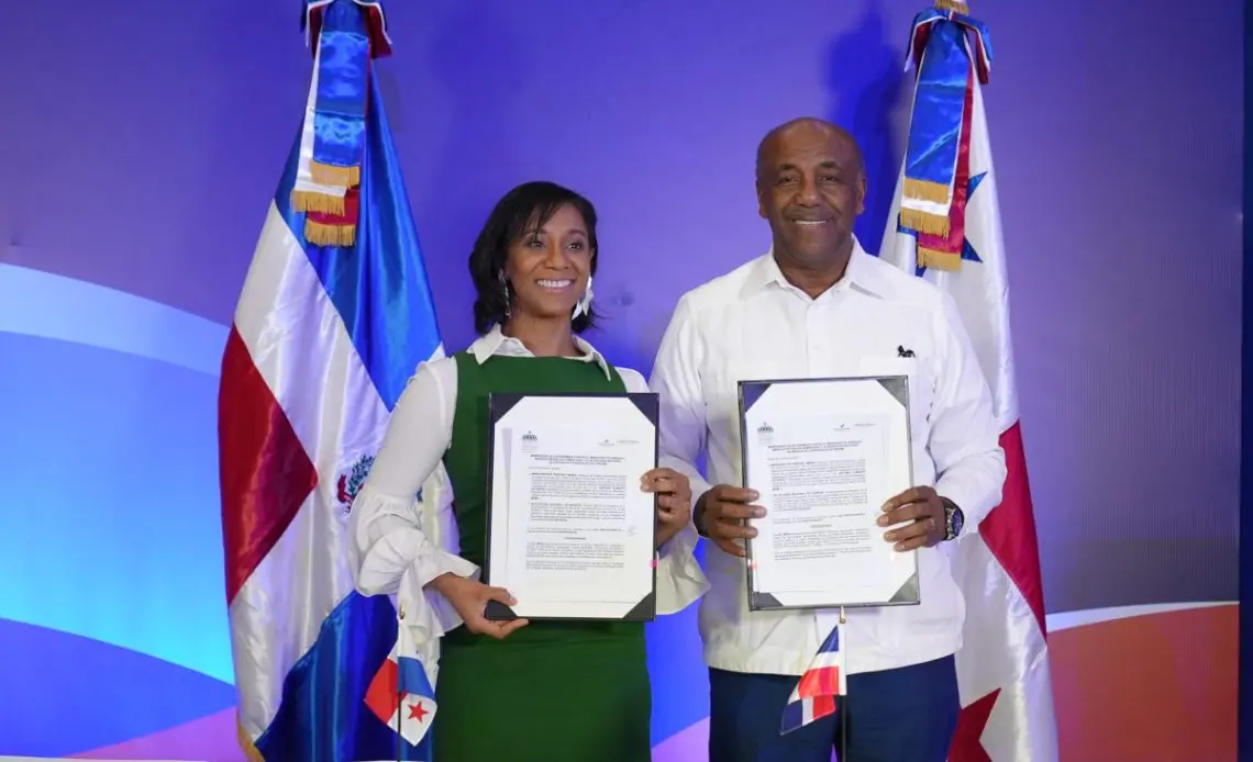 RD firma acuerdos con Chile y Panamá sobre energía y medioambiente - Noticias de hoy en República Dominicana | De Último Minuto